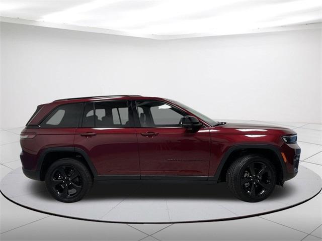 used 2023 Jeep Grand Cherokee car, priced at $36,485