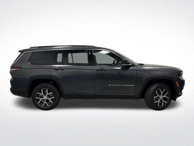 new 2025 Jeep Grand Cherokee L car, priced at $50,632