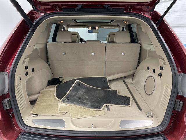used 2015 Jeep Grand Cherokee car, priced at $14,000