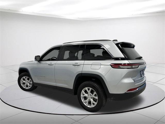 used 2023 Jeep Grand Cherokee car, priced at $32,149