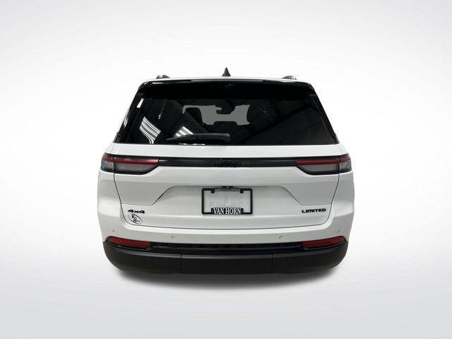 used 2023 Jeep Grand Cherokee car, priced at $29,000