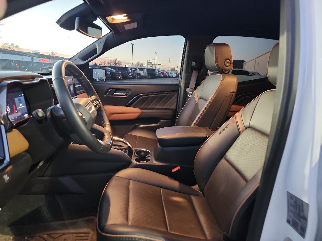 used 2024 GMC Canyon car, priced at $41,954