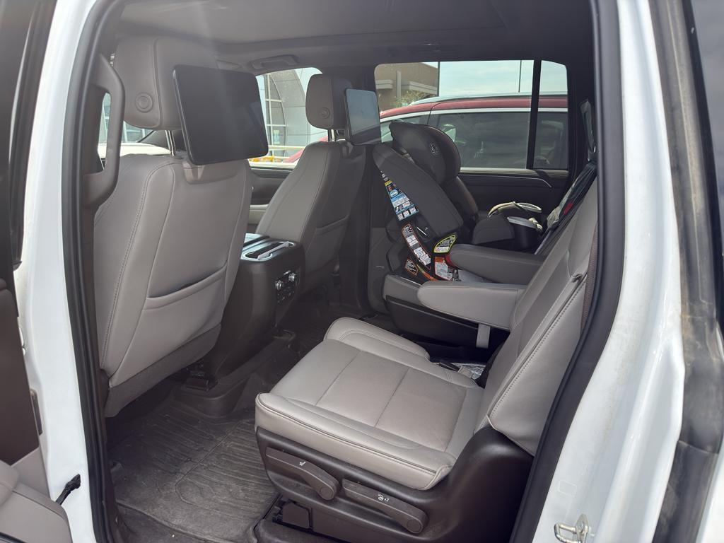 used 2021 GMC Yukon XL car, priced at $39,497