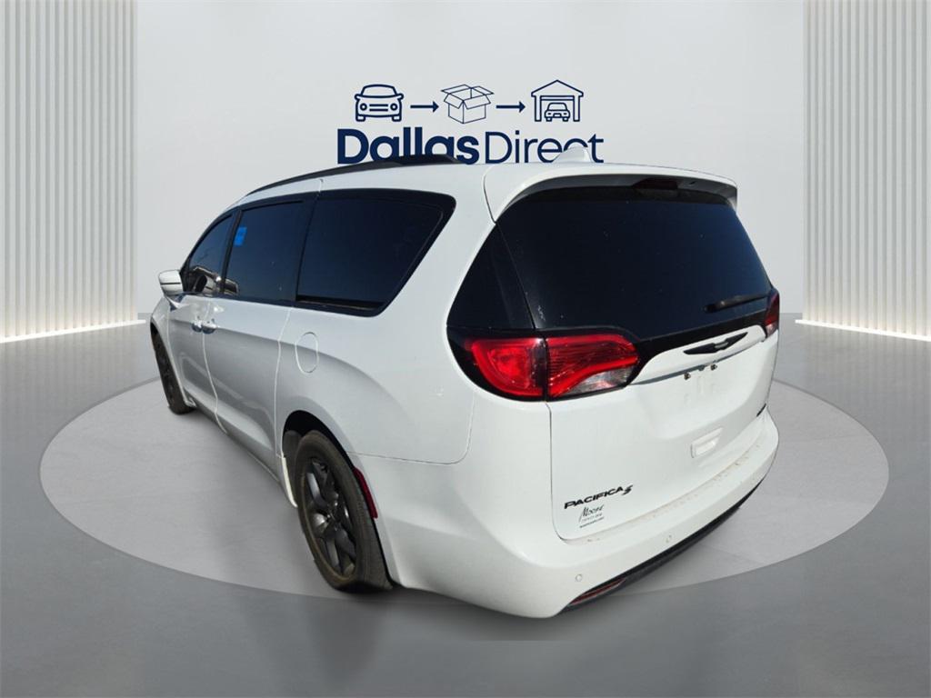 used 2018 Chrysler Pacifica car, priced at $15,998