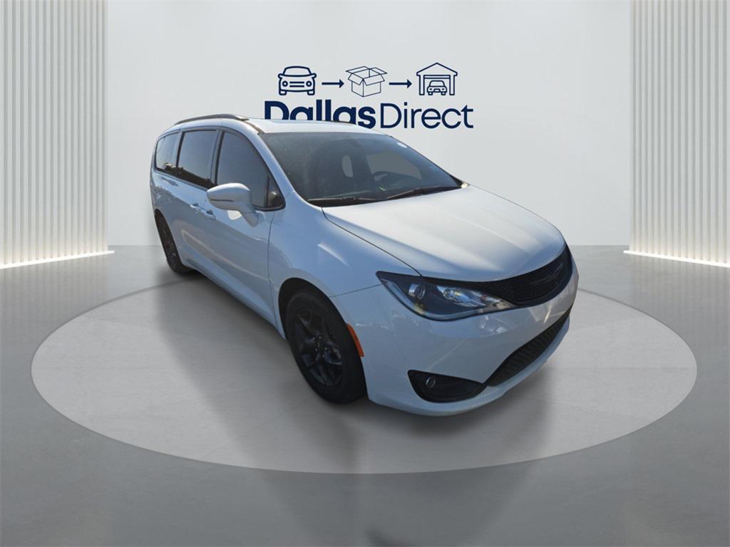 used 2018 Chrysler Pacifica car, priced at $15,998