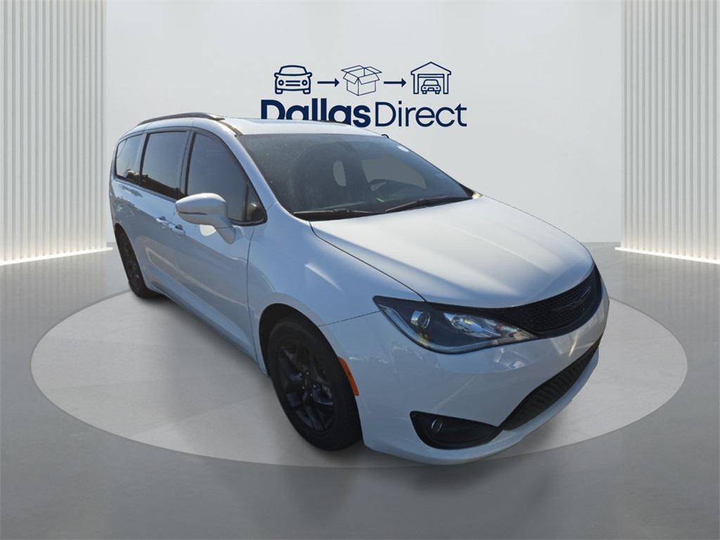used 2018 Chrysler Pacifica car, priced at $15,998