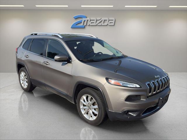 used 2017 Jeep Cherokee car, priced at $11,494