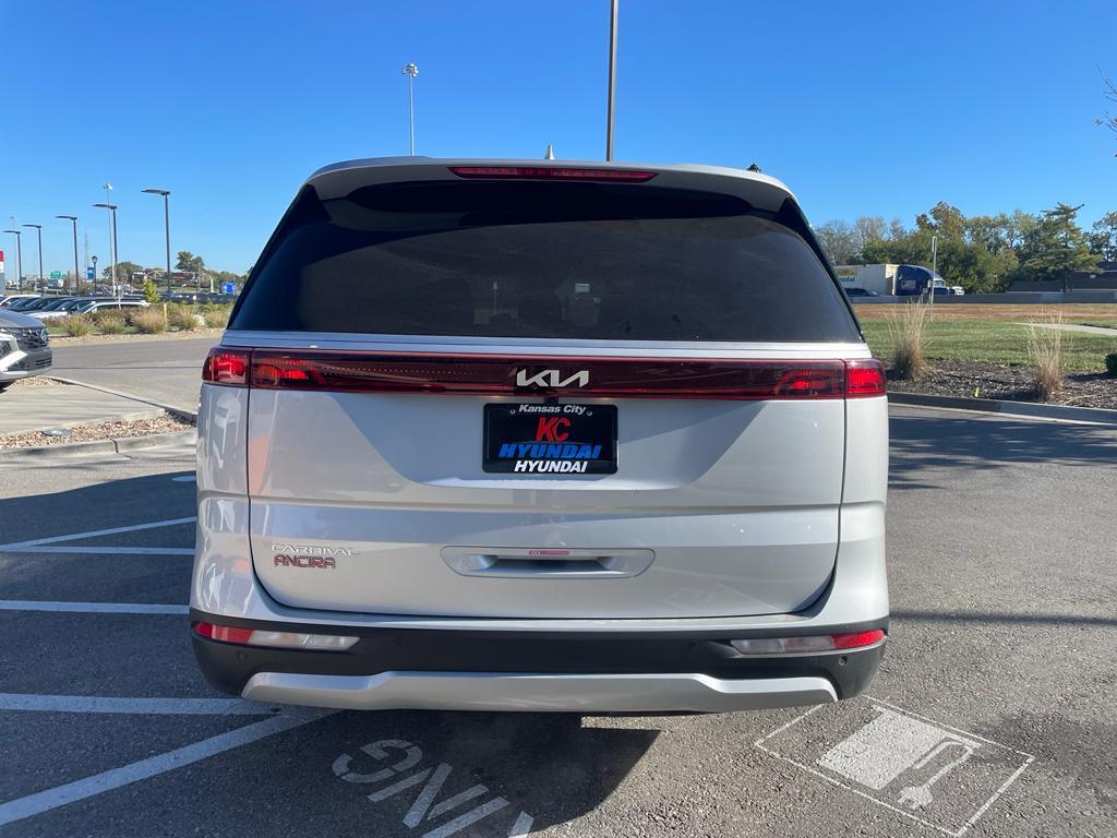used 2023 Kia Carnival car, priced at $31,714
