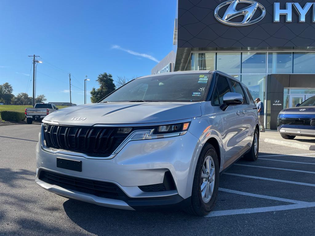 used 2023 Kia Carnival car, priced at $31,714