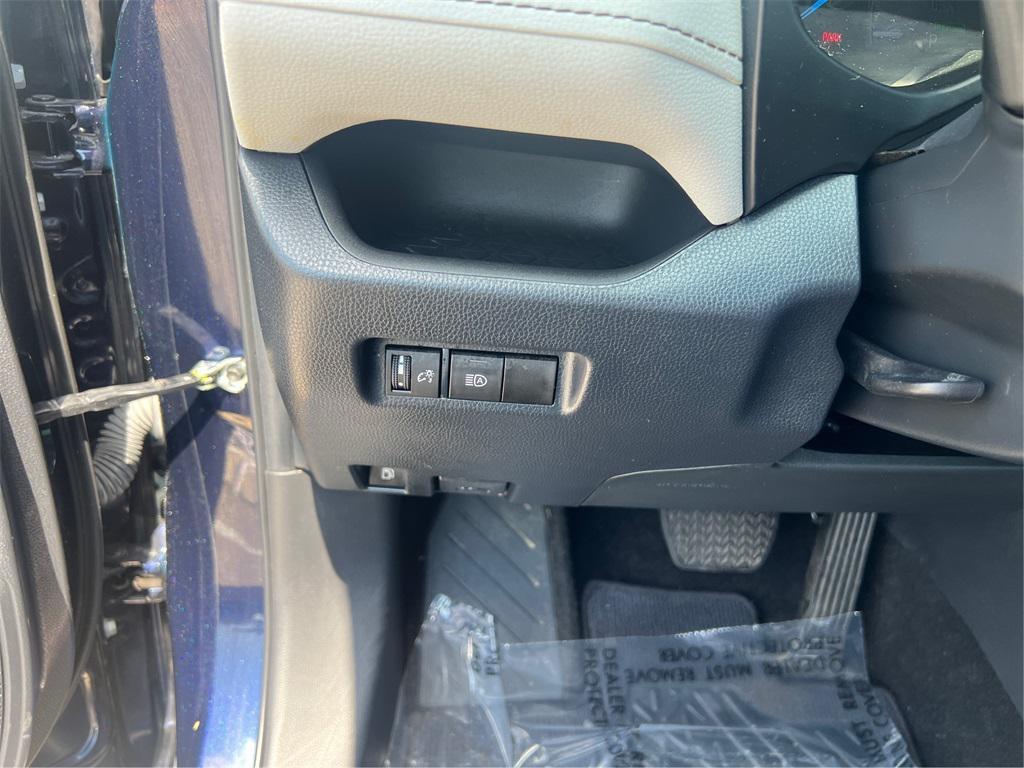 used 2023 Toyota RAV4 Hybrid car, priced at $27,934