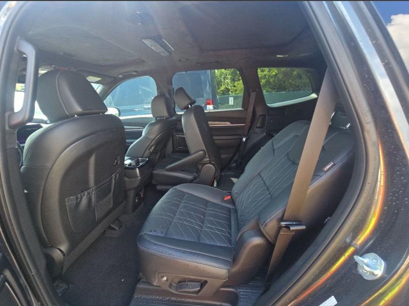 used 2024 Kia Telluride car, priced at $43,971