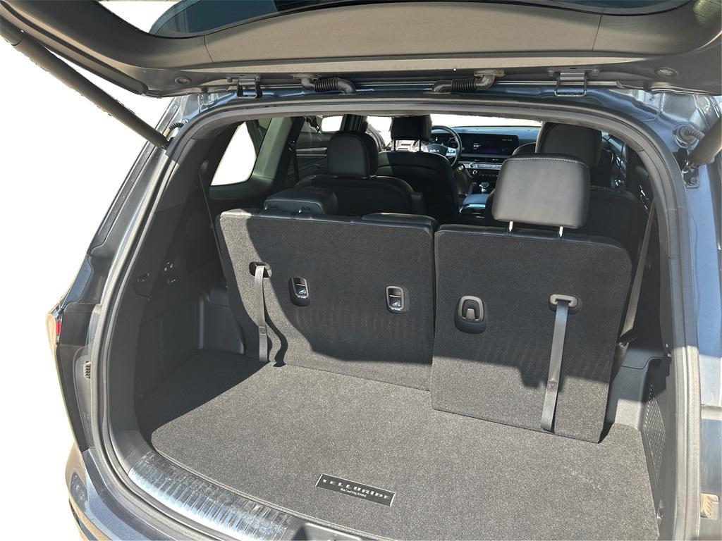 used 2024 Kia Telluride car, priced at $43,971
