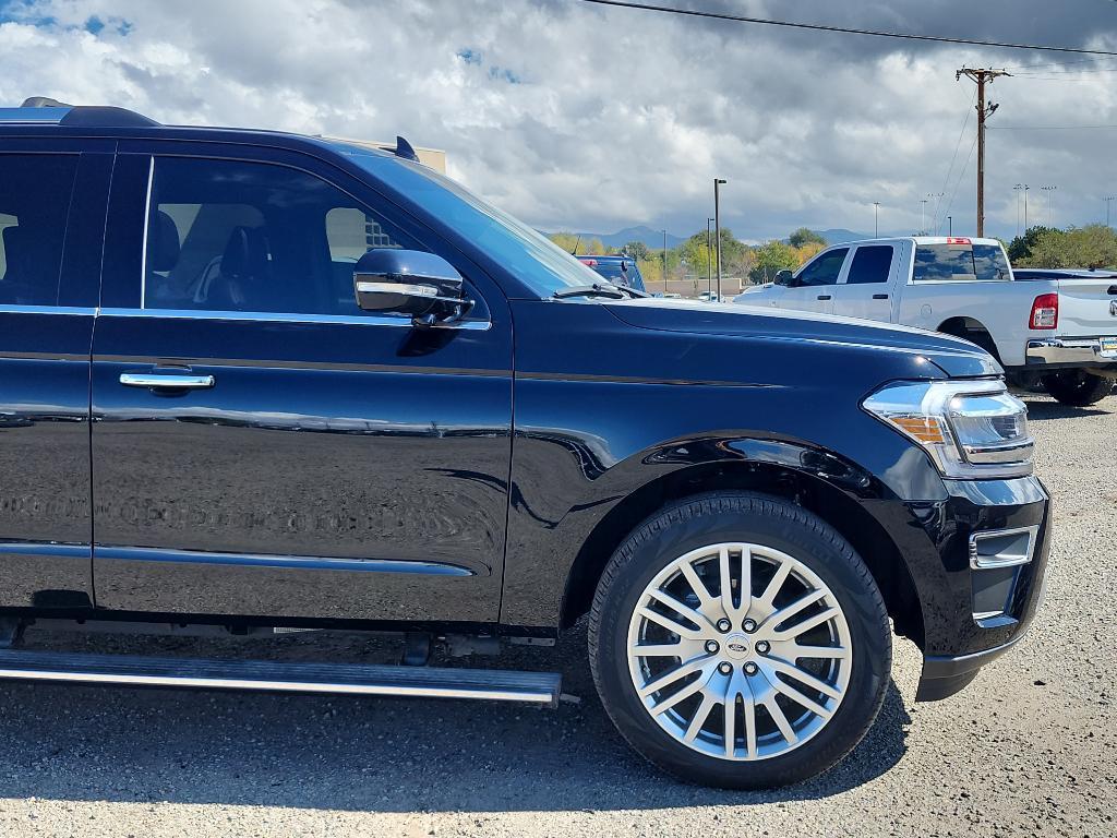 used 2024 Ford Expedition car, priced at $64,589