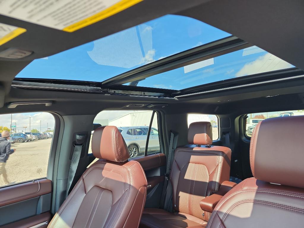 used 2024 Ford Expedition car, priced at $64,589
