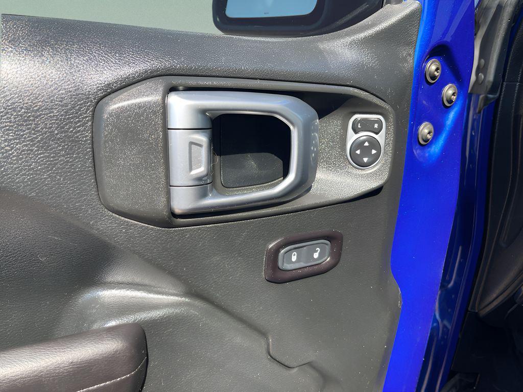 used 2019 Jeep Wrangler Unlimited car, priced at $20,497
