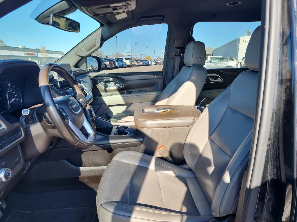 used 2021 GMC Yukon XL car, priced at $36,227