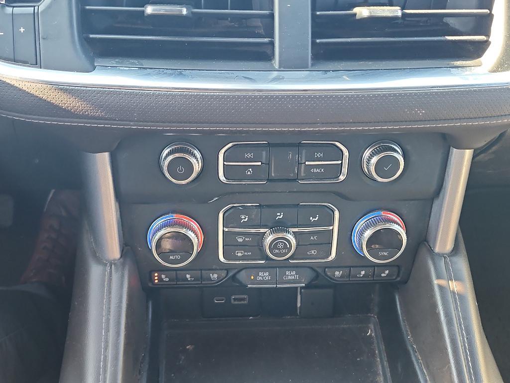 used 2021 GMC Yukon XL car, priced at $36,227