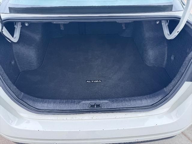used 2023 Nissan Altima car, priced at $20,812
