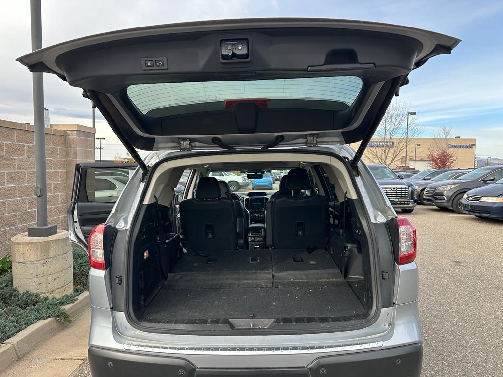 used 2022 Subaru Ascent car, priced at $26,887