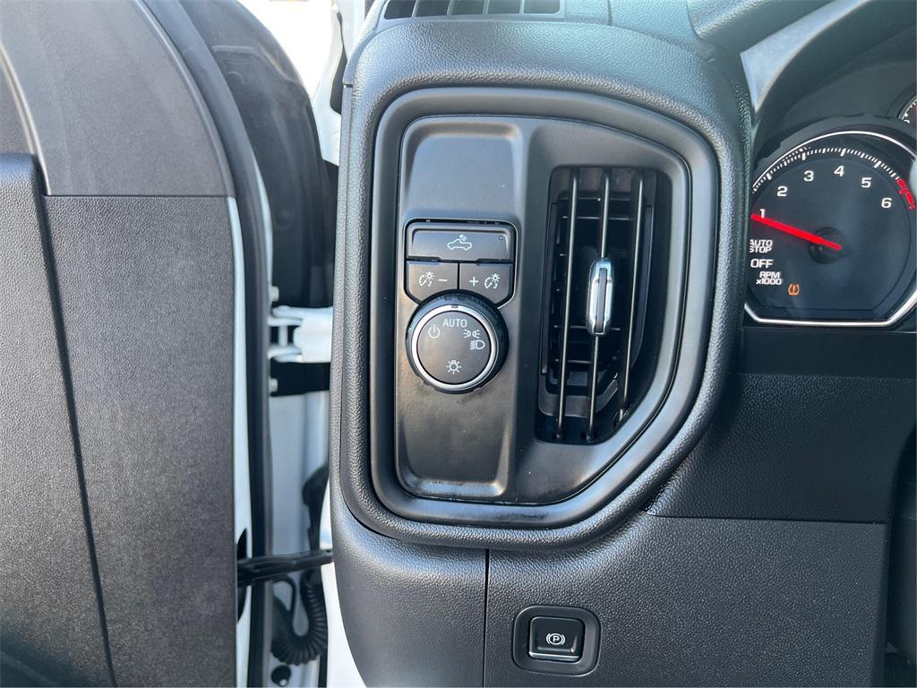 used 2022 Chevrolet Silverado 1500 car, priced at $25,973