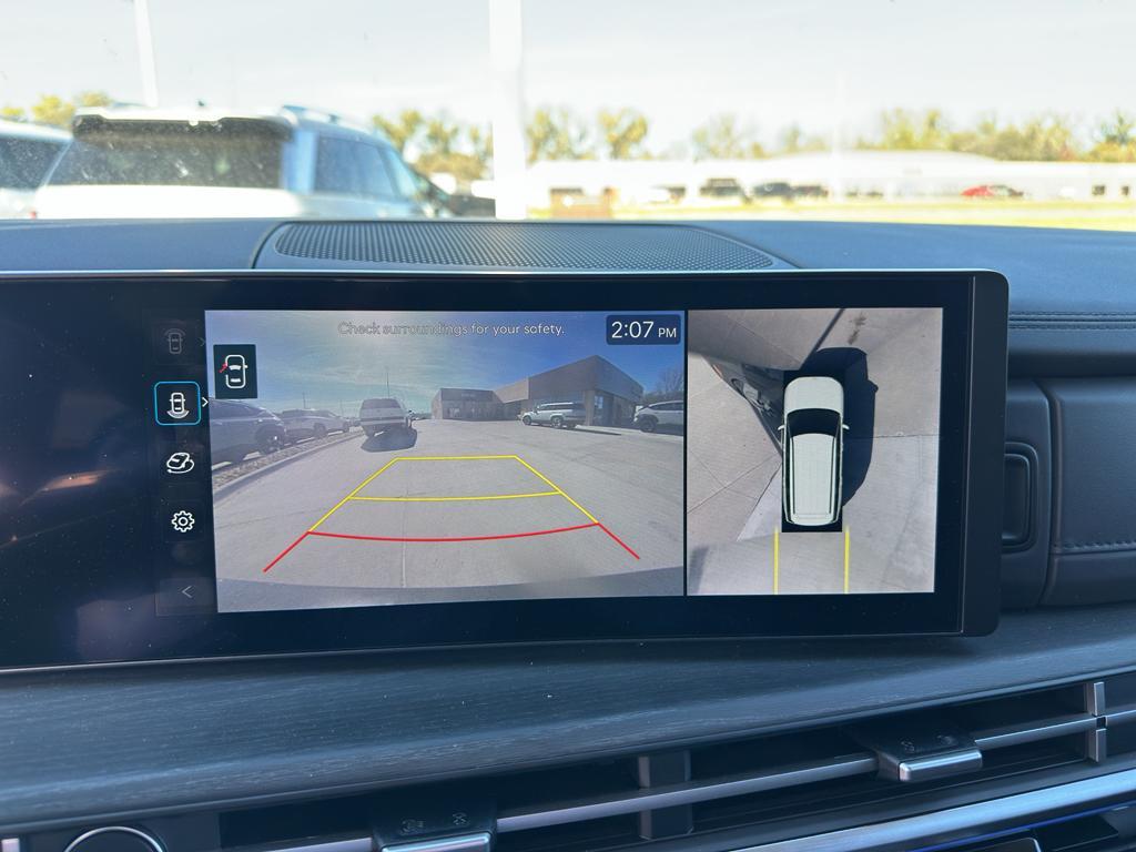 used 2024 Hyundai Santa Fe car, priced at $38,490