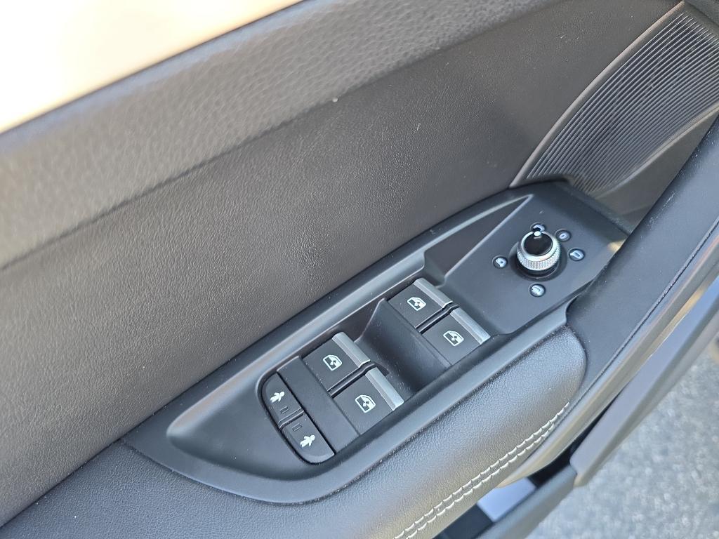 used 2019 Audi SQ5 car, priced at $23,498