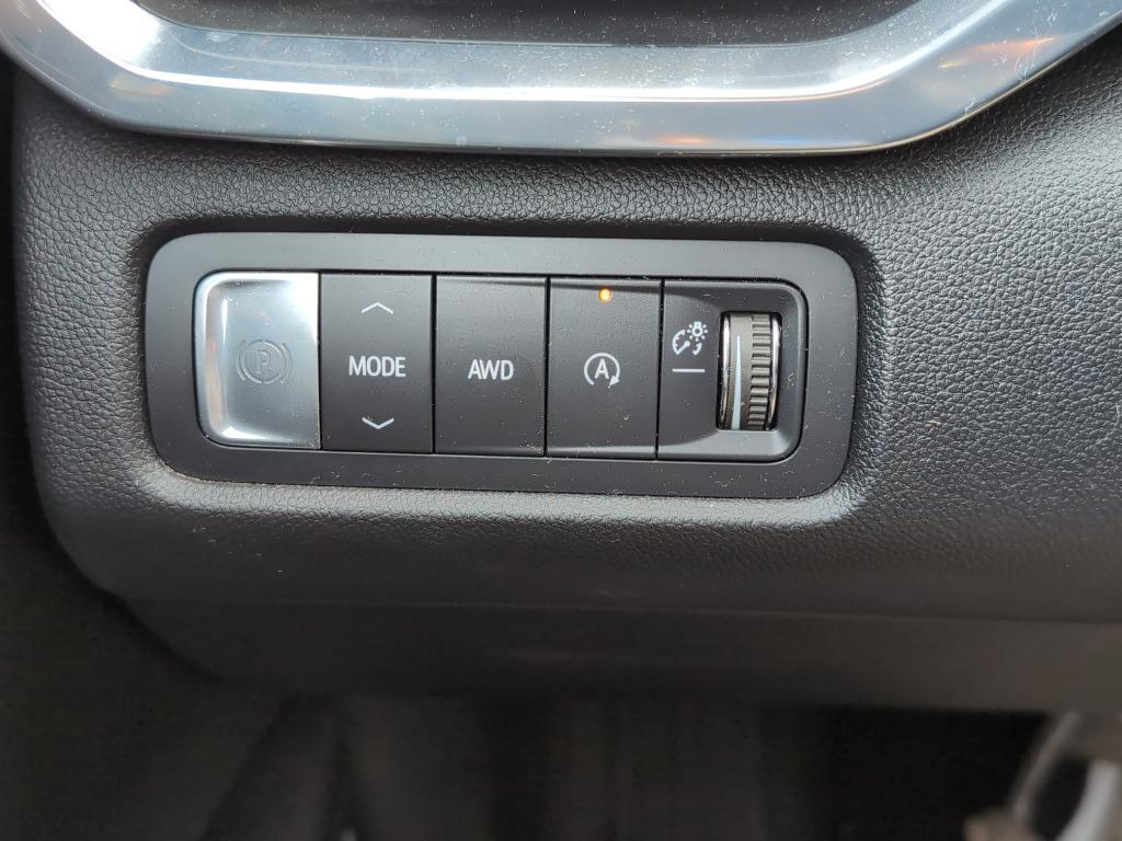 used 2025 GMC Acadia car, priced at $36,956