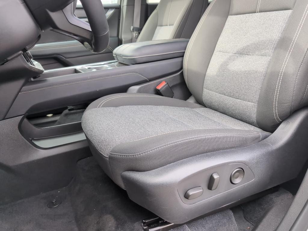 used 2025 GMC Acadia car, priced at $36,956