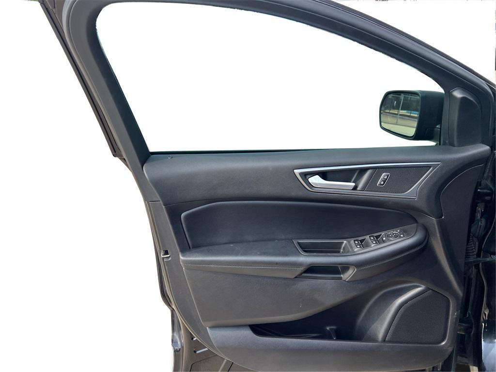 used 2022 Ford Edge car, priced at $15,413