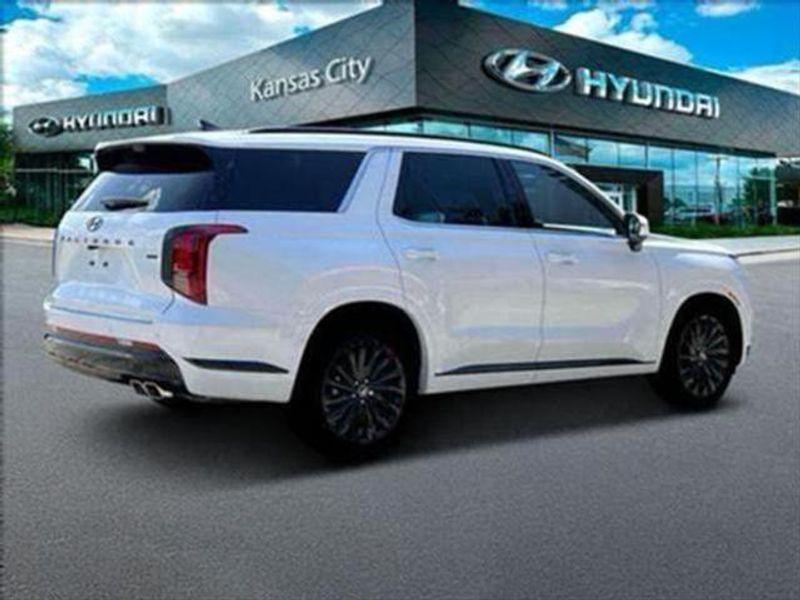used 2025 Hyundai Palisade car, priced at $52,497