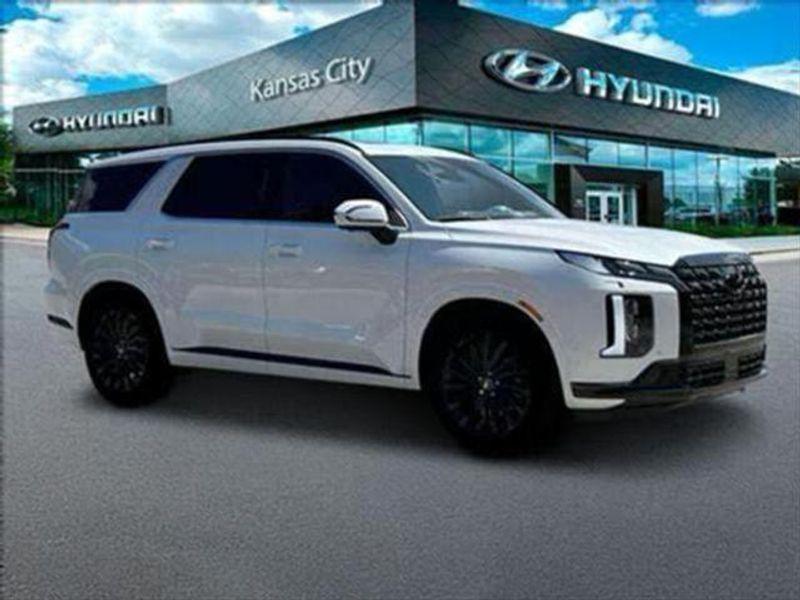 used 2025 Hyundai Palisade car, priced at $52,497