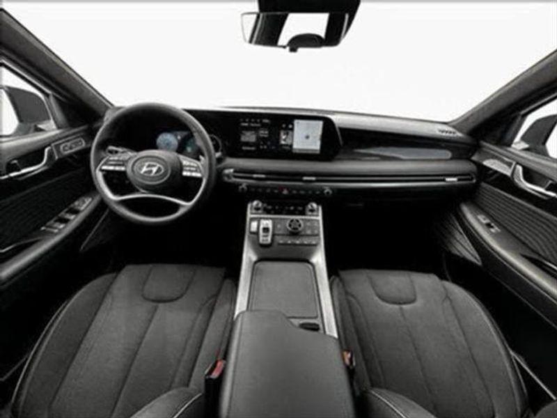 used 2025 Hyundai Palisade car, priced at $52,497