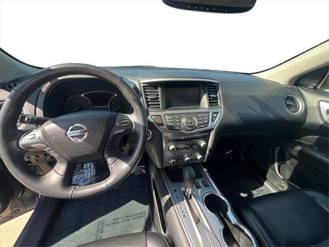 used 2020 Nissan Pathfinder car, priced at $19,306