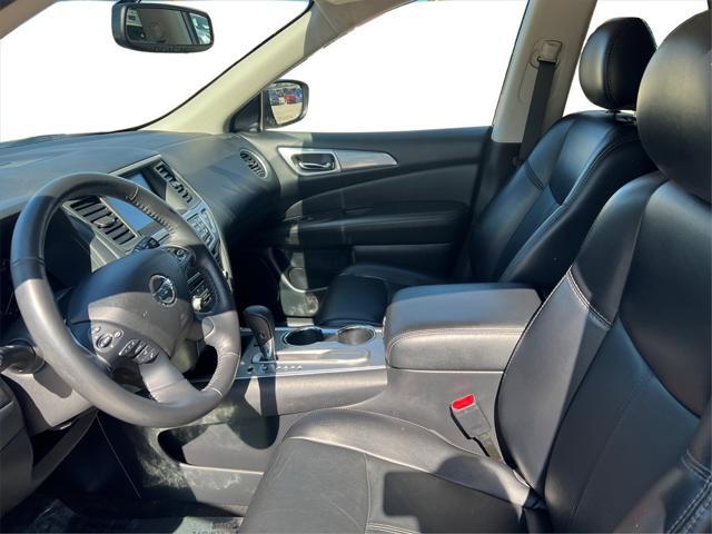 used 2020 Nissan Pathfinder car, priced at $19,306