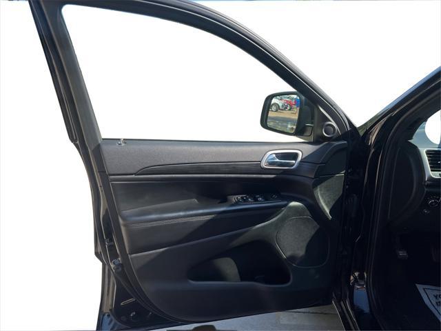 used 2022 Jeep Grand Cherokee car, priced at $26,594