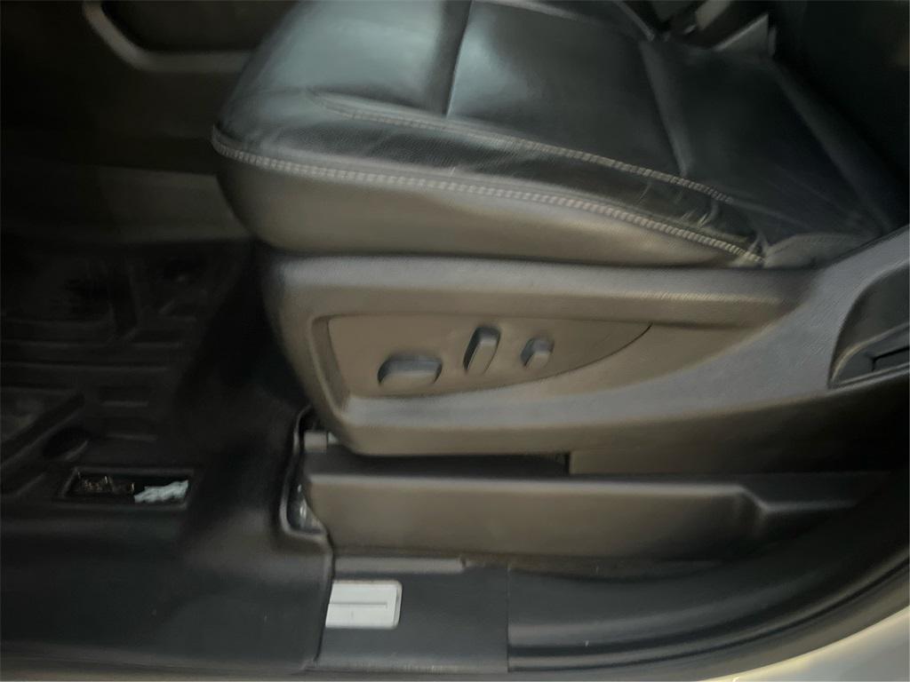 used 2018 Chevrolet Tahoe car, priced at $21,546