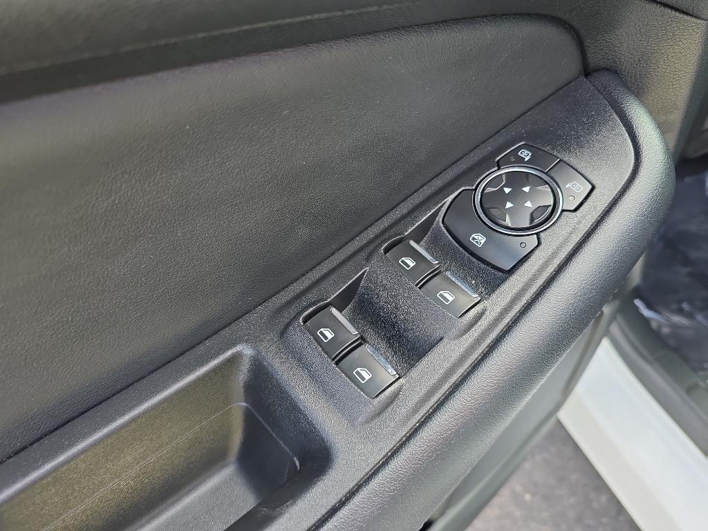 used 2022 Ford Edge car, priced at $20,023