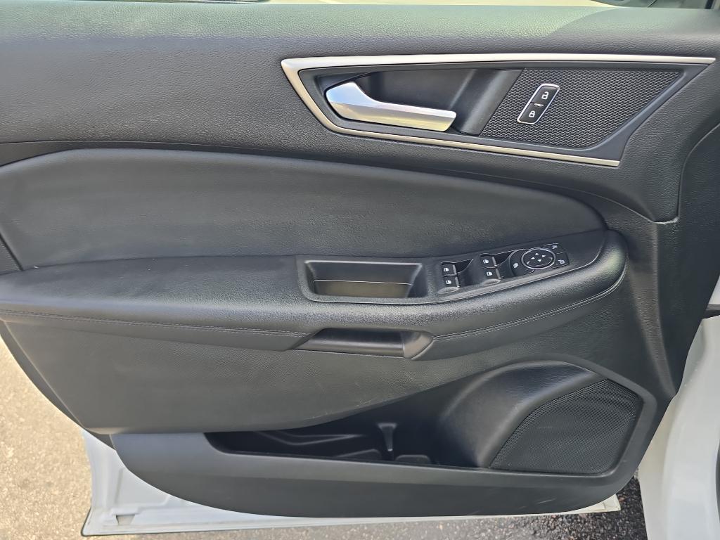 used 2022 Ford Edge car, priced at $20,023