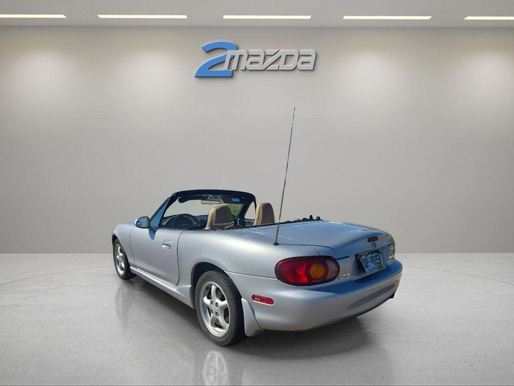 used 2000 Mazda MX-5 Miata car, priced at $8,491