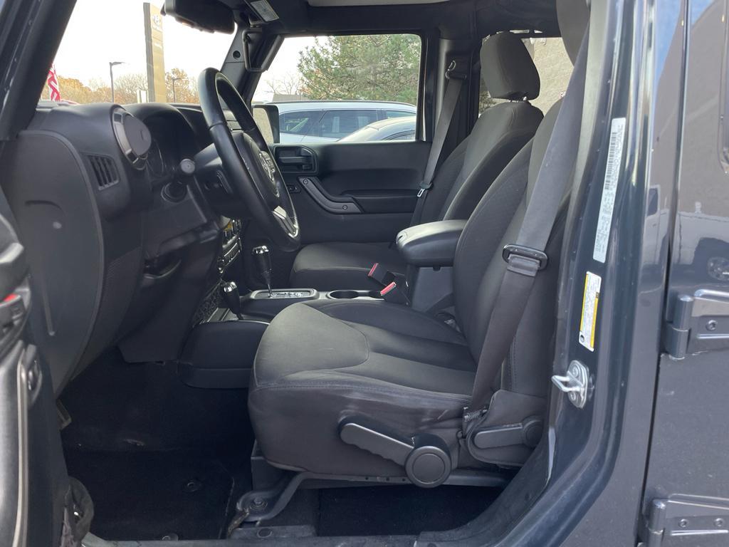 used 2016 Jeep Wrangler Unlimited car, priced at $16,495