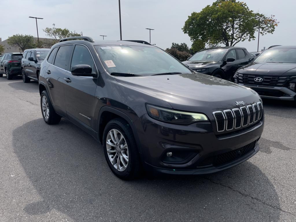 used 2022 Jeep Cherokee car, priced at $22,079