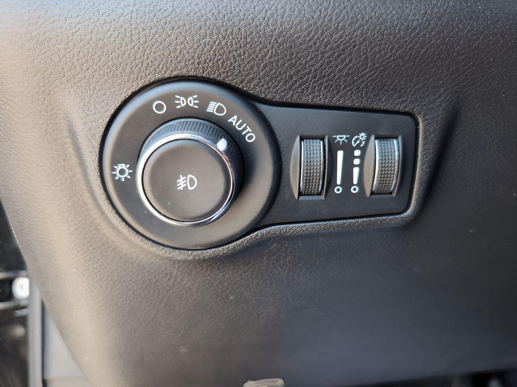 used 2023 Jeep Compass car, priced at $25,257