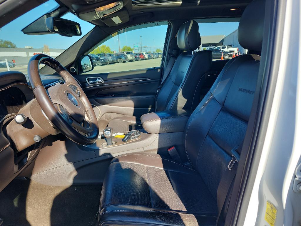 used 2015 Jeep Grand Cherokee car, priced at $13,973