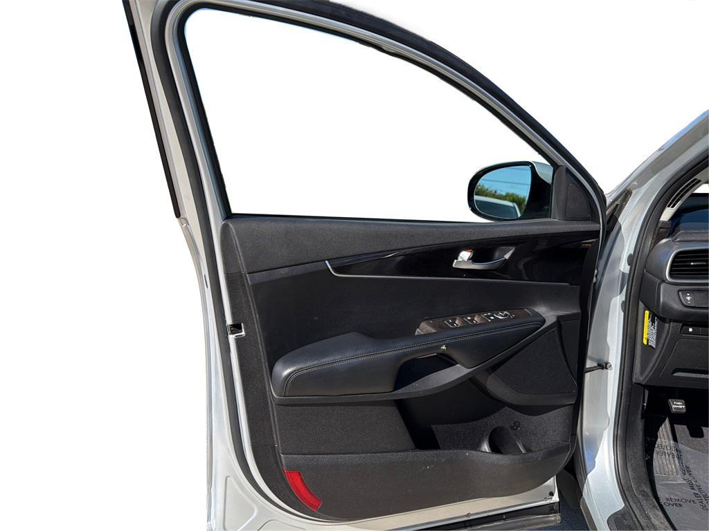 used 2017 Kia Sorento car, priced at $12,735