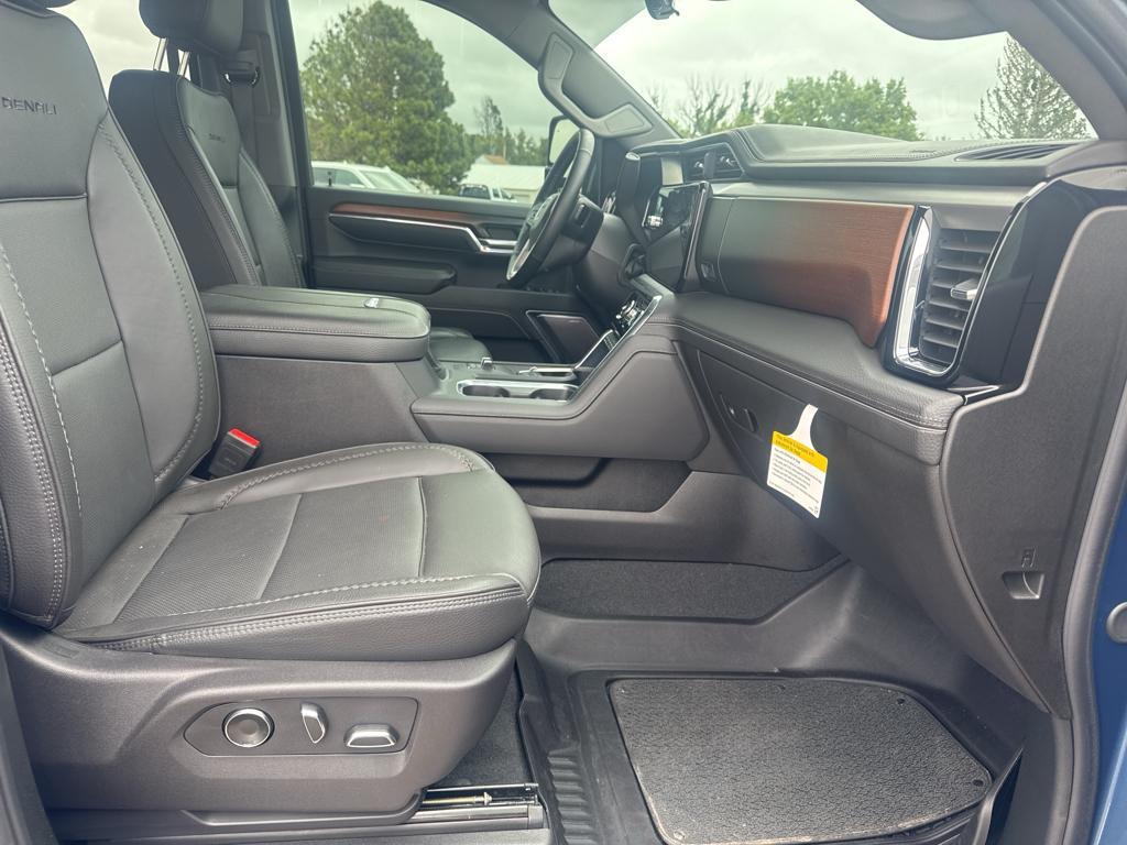 used 2024 GMC Sierra 2500 car, priced at $80,095