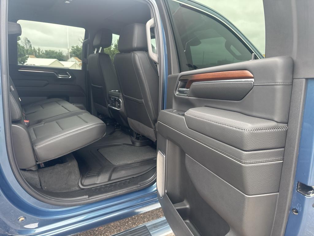 used 2024 GMC Sierra 2500 car, priced at $80,095