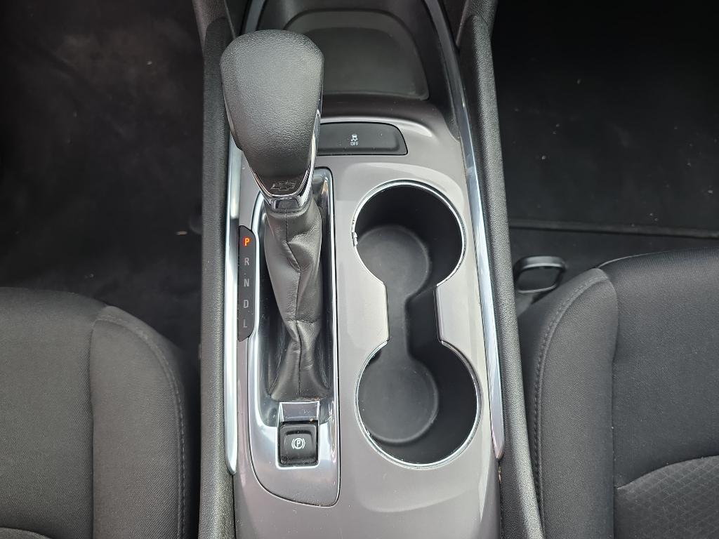 used 2022 Chevrolet Malibu car, priced at $16,998