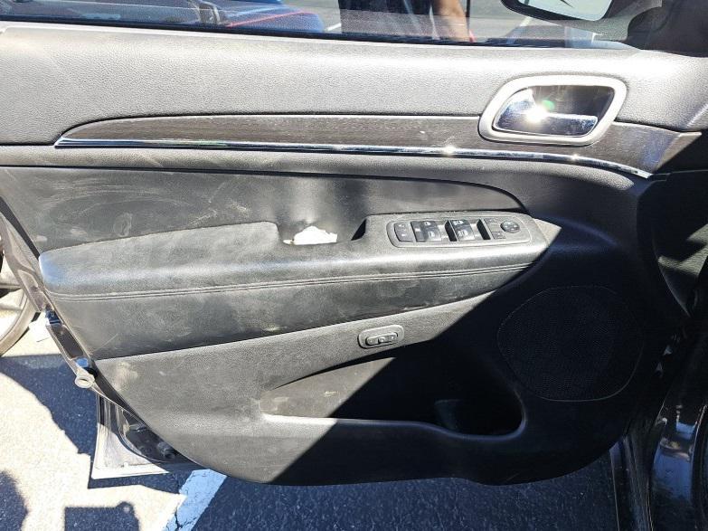 used 2018 Jeep Grand Cherokee car, priced at $13,318