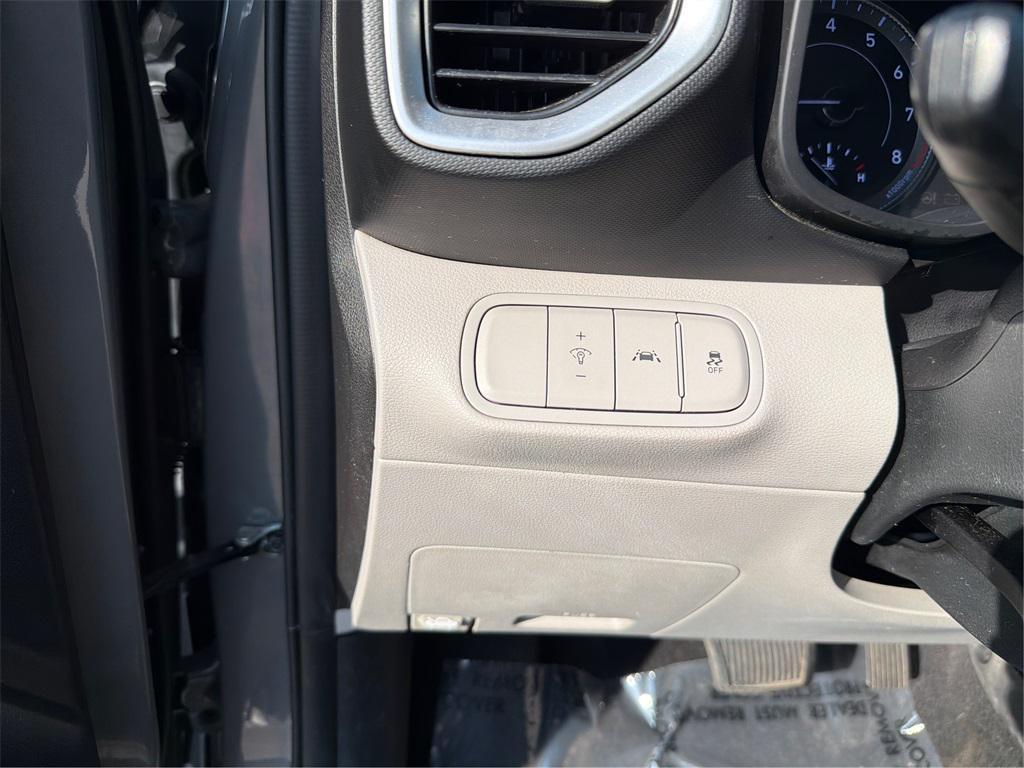 used 2021 Hyundai Venue car, priced at $15,978