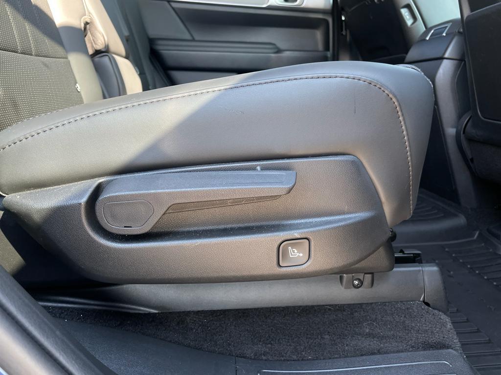 used 2025 Hyundai Santa Fe car, priced at $37,351